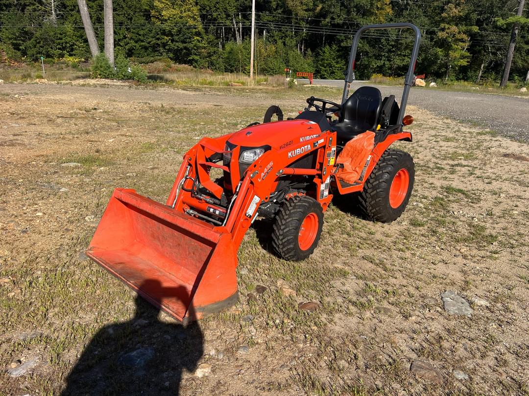 Image of Kubota B2601 Primary image