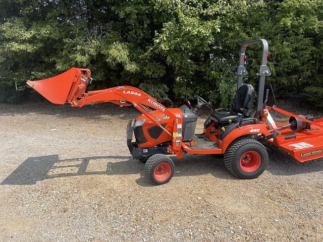 Image of Kubota BX2380 equipment image 1