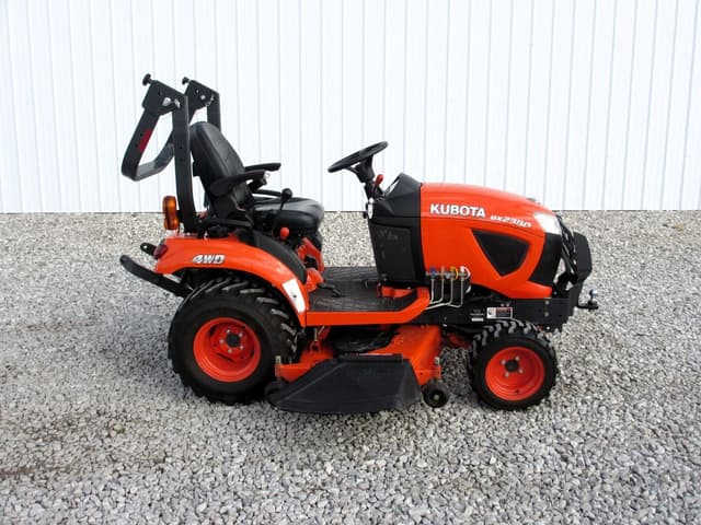 Image of Kubota BX2380 equipment image 4