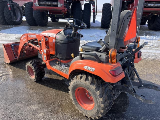 Image of Kubota BX2380 equipment image 4