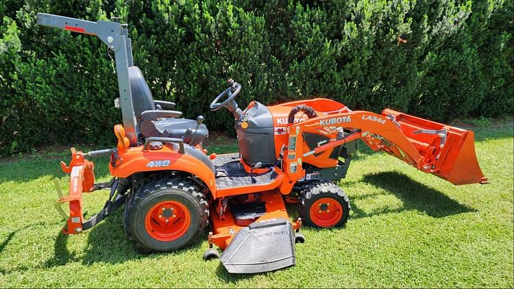 2019 Kubota BX2380 Equipment Image0
