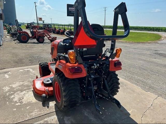 Image of Kubota BX2380 equipment image 4