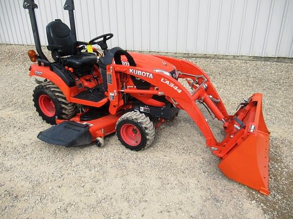 Image of Kubota BX2380 equipment image 3