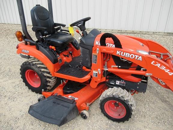 Image of Kubota BX2380 equipment image 4