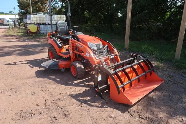 Image of Kubota BX2380 equipment image 4