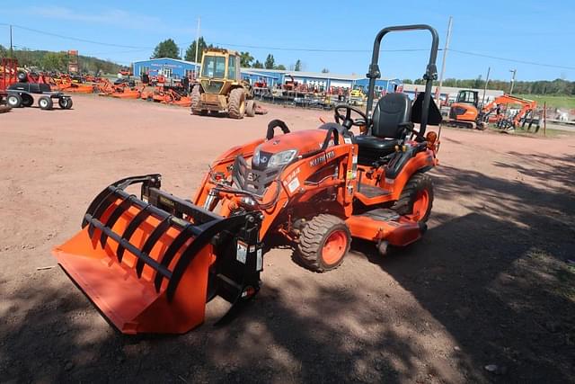 Image of Kubota BX2380 equipment image 3