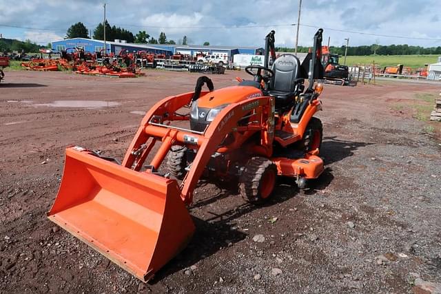 Image of Kubota BX2380 equipment image 3