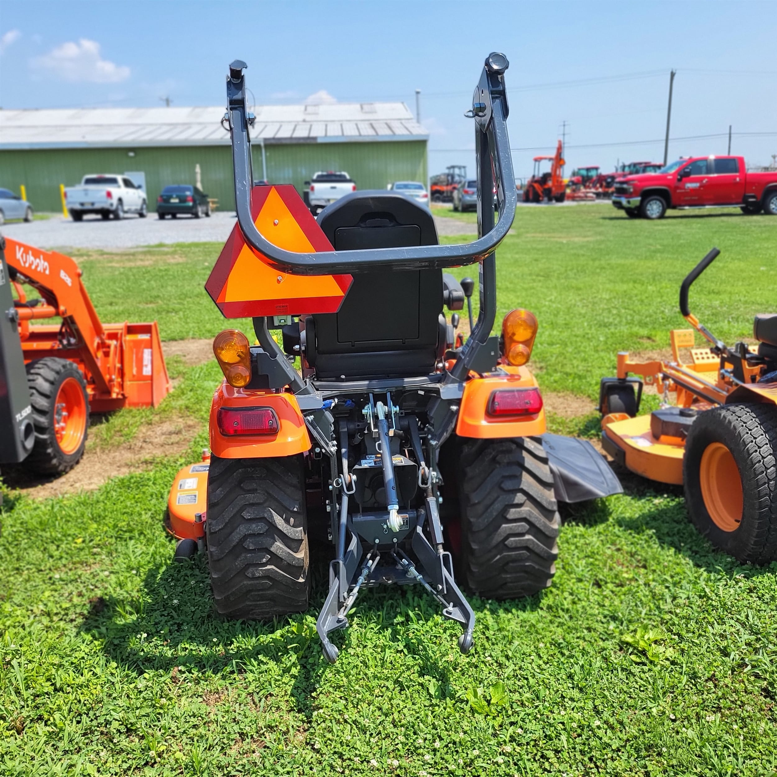 2019 Kubota BX2380 Equipment Image0