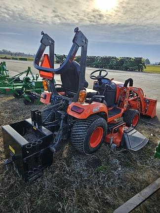 Image of Kubota BX2680 equipment image 3