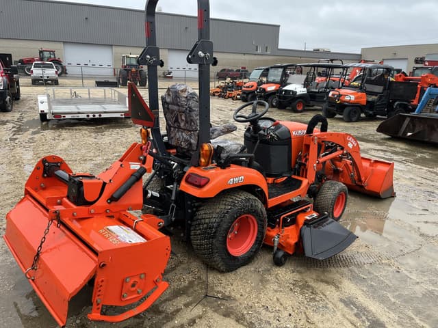 Image of Kubota BX2680 equipment image 3