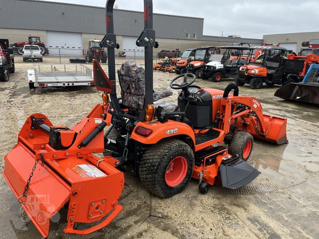 Image of Kubota BX2680 equipment image 3