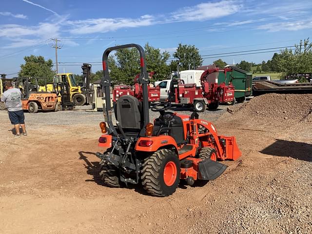 Image of Kubota BX2680 equipment image 3