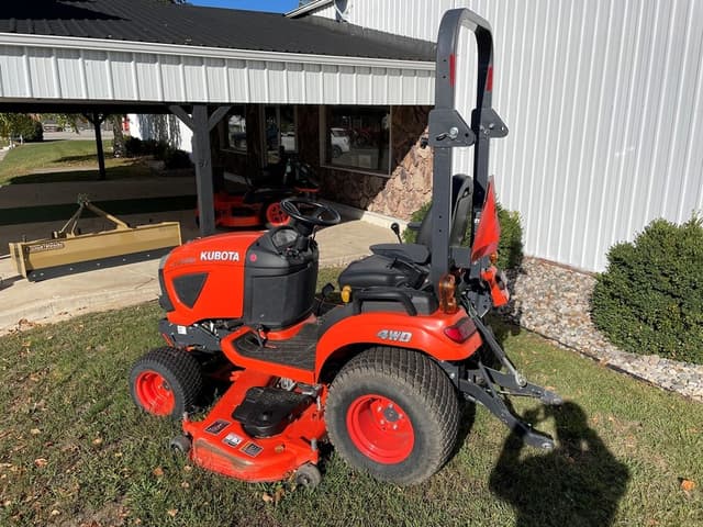 Image of Kubota BX2680 equipment image 3