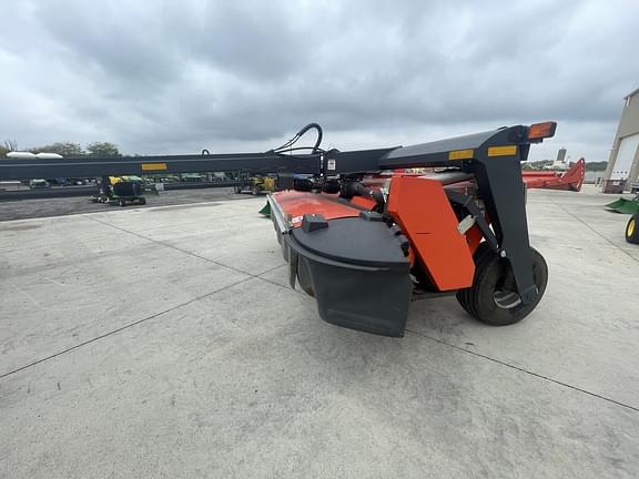 Image of Kubota DMC8536R equipment image 2