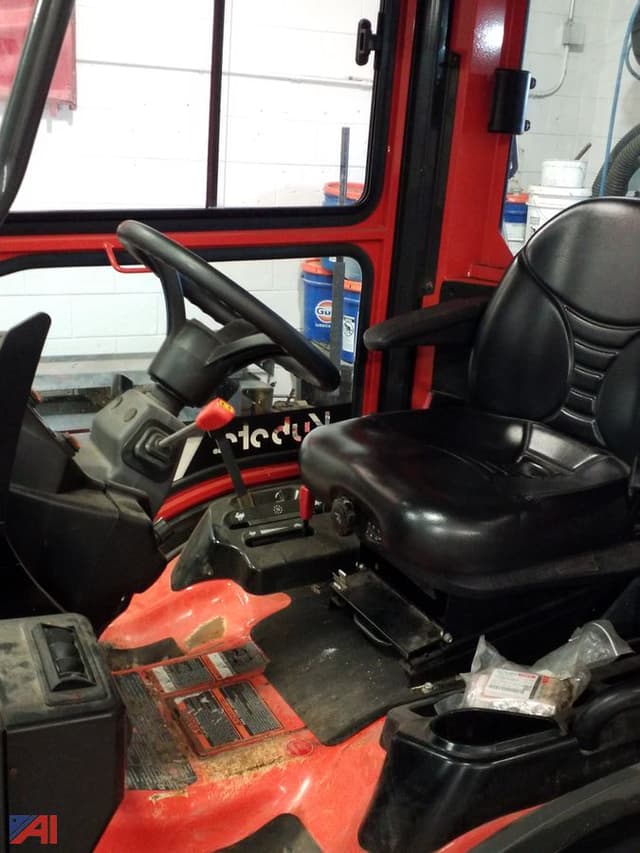 Image of Kubota F3990 equipment image 4