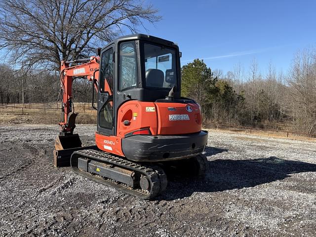 Image of Kubota KX040 equipment image 4