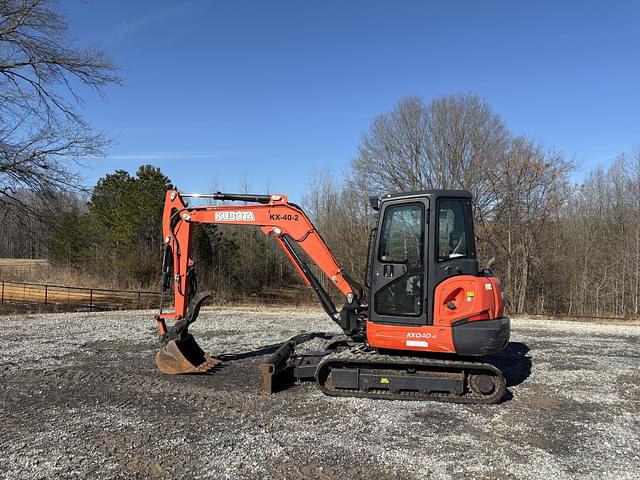 Image of Kubota KX040 equipment image 2