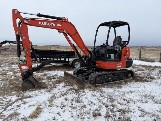 Image of Kubota KX040-4 equipment image 1