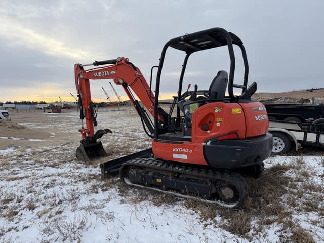 Image of Kubota KX040-4 equipment image 2