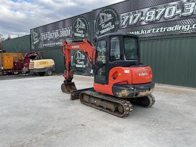 Image of Kubota KX040-4 equipment image 1