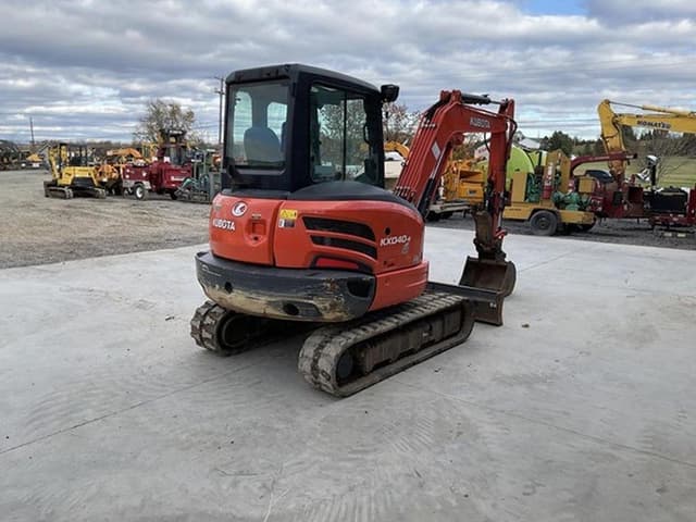 Image of Kubota KX040-4 equipment image 3