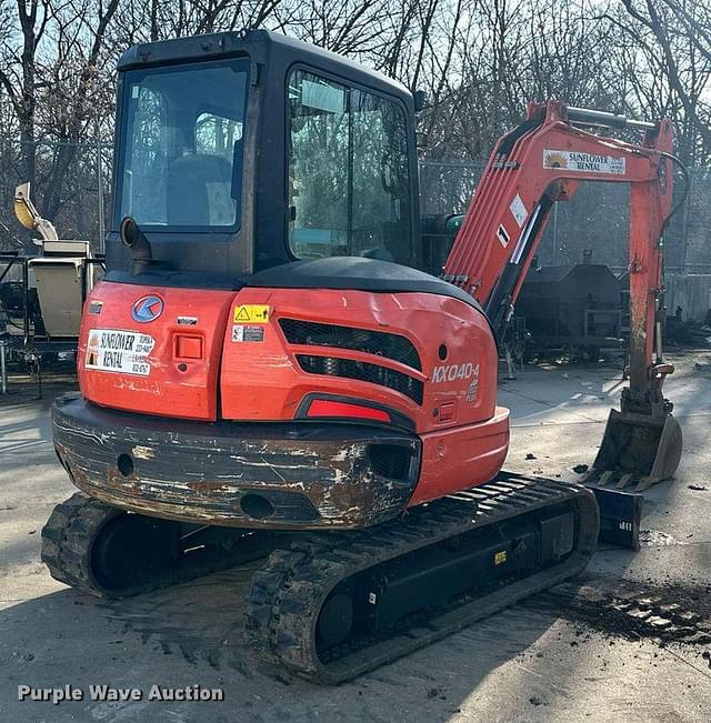 Image of Kubota KX040-4 equipment image 4