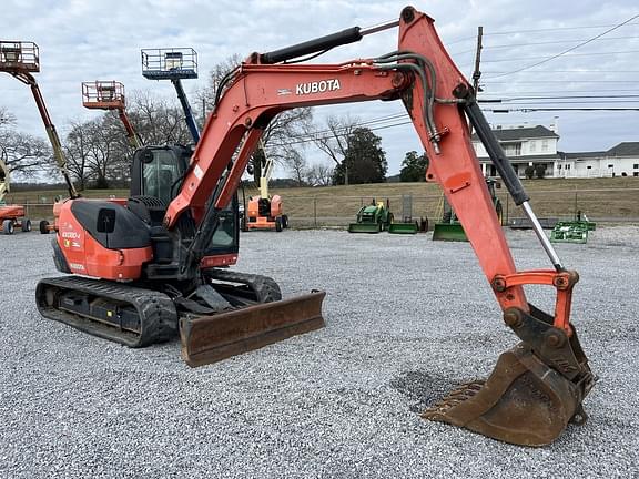 Image of Kubota KX080-4 equipment image 4