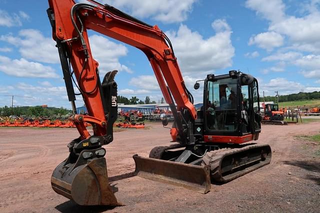 Image of Kubota KX080-4 equipment image 3