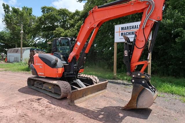 Image of Kubota KX080-4 equipment image 4