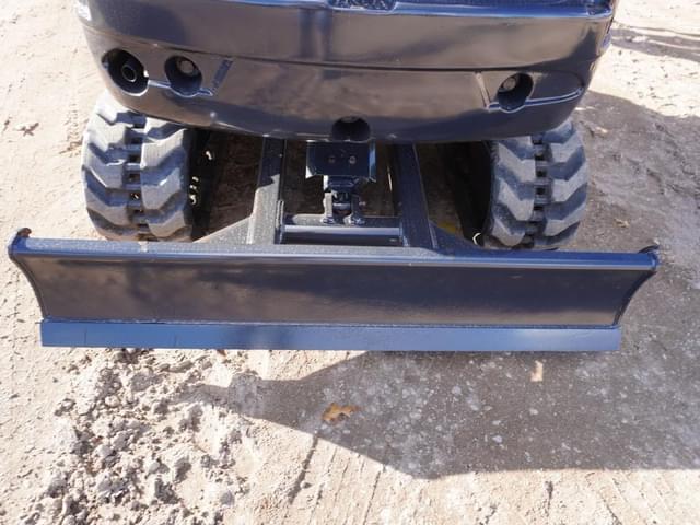 Image of Kubota KX71-3 equipment image 4