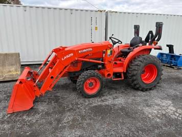 Main image Kubota L3901D