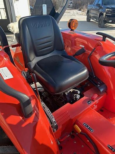 Image of Kubota L2501 equipment image 3