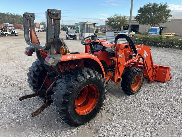 Image of Kubota L2501 equipment image 3