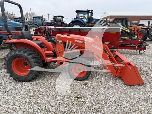 Image of Kubota L2501D equipment image 2