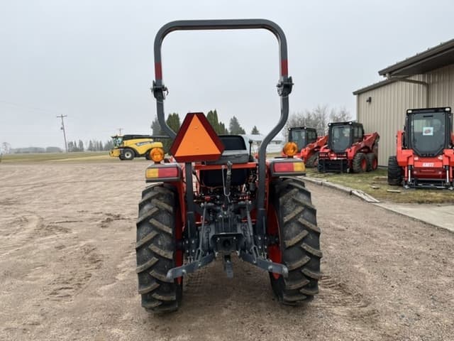 Image of Kubota L2501D equipment image 2