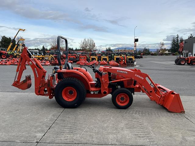 Image of Kubota L2501HST equipment image 4