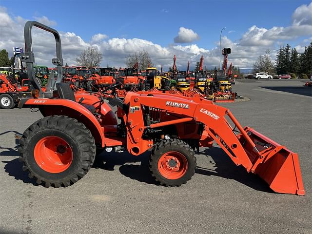 Image of Kubota L2501HST equipment image 4