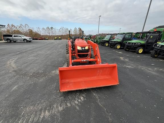 Image of Kubota L3301 equipment image 3