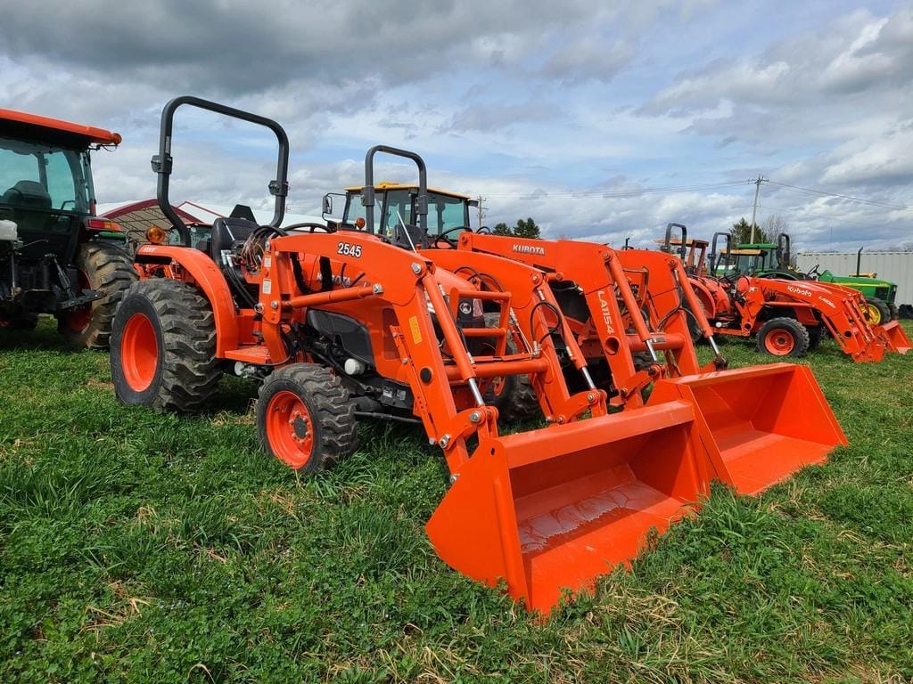 Main image Kubota L3301