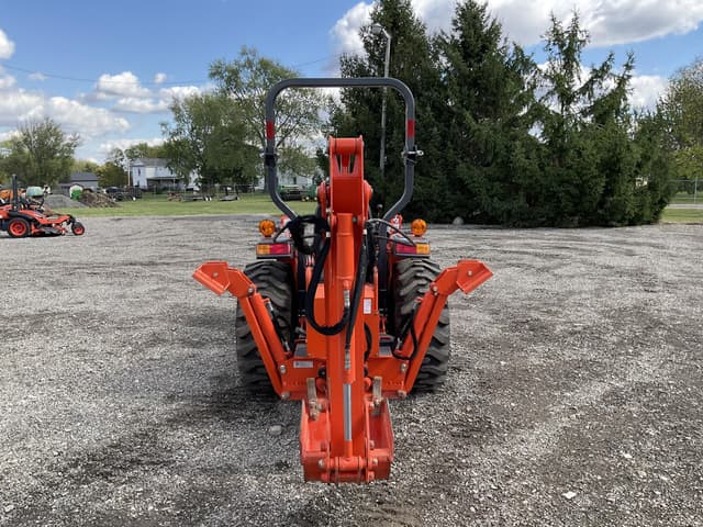Image of Kubota L3301HST equipment image 3