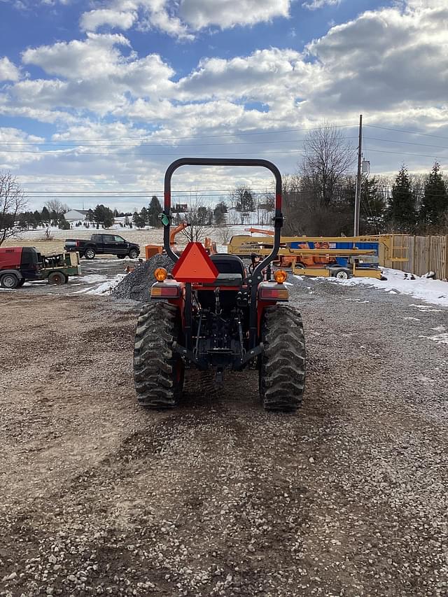 Image of Kubota L3901 equipment image 1