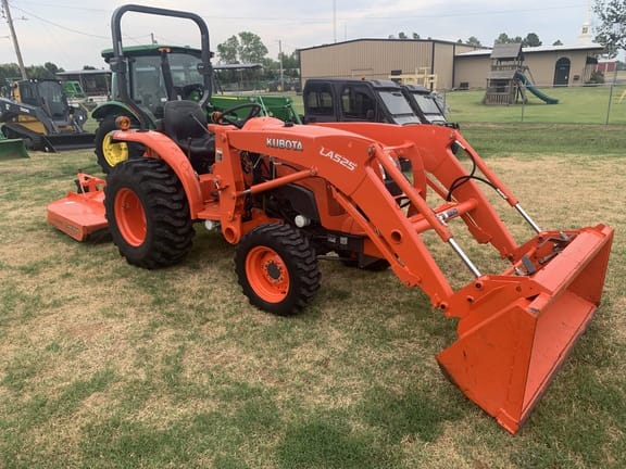 2019 Kubota L3901 Equipment Image0