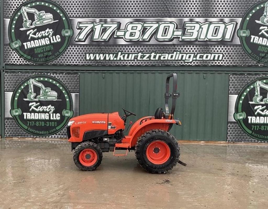 2019 Kubota L3901 Equipment Image0