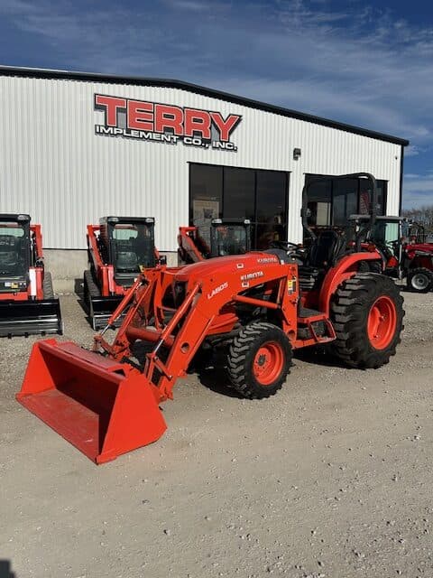 Image of Kubota L4060HST Image 1