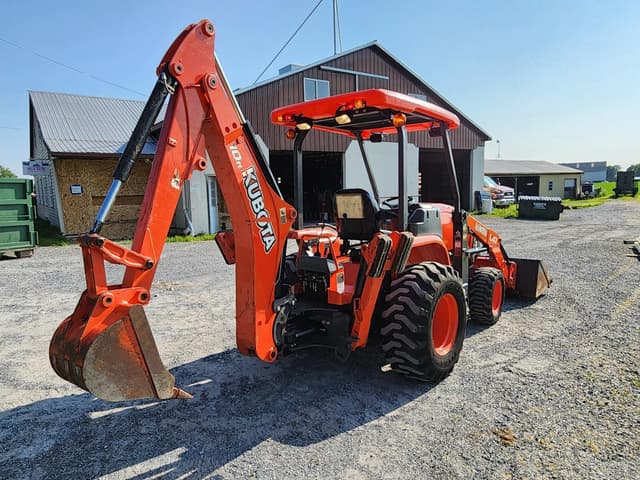 Image of Kubota L47 equipment image 4