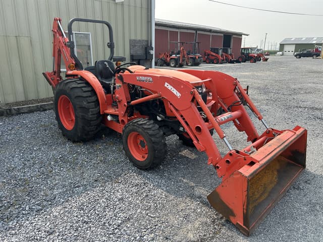 Image of Kubota L4701HST equipment image 2