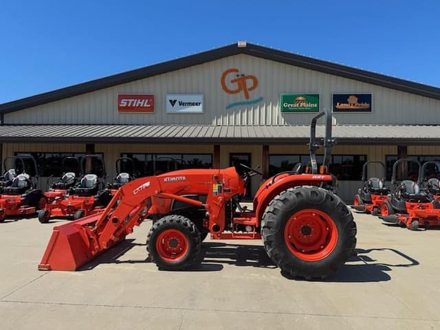 Image of Kubota L4701HST equipment image 4
