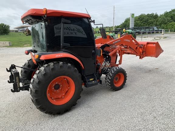Image of Kubota L6060HSTC equipment image 4
