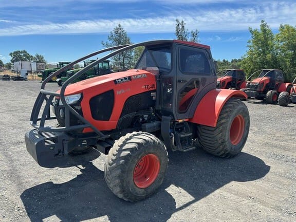 2019 Kubota M5-111 Equipment Image0