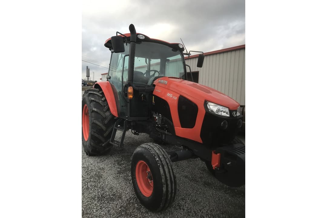 Image of Kubota M5-111 Primary image
